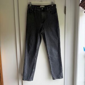 Abercrombie & Fitch Curve Love High Rise Mom Jeans Washed Black 27/4L Long